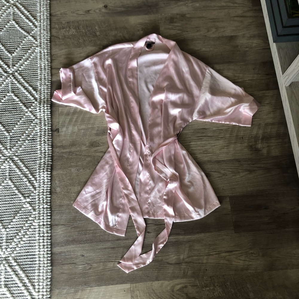 vs | robe